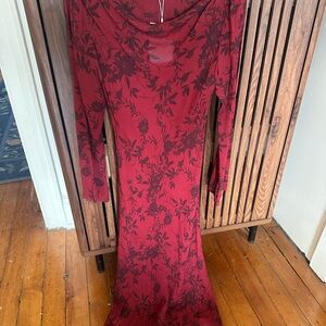 NWT Wayf Burgundy Floral Long Sleeve Dress